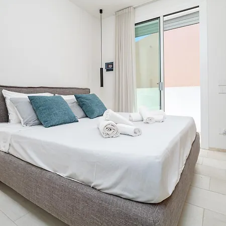 Sos Arangiu - By And Service Apartman *